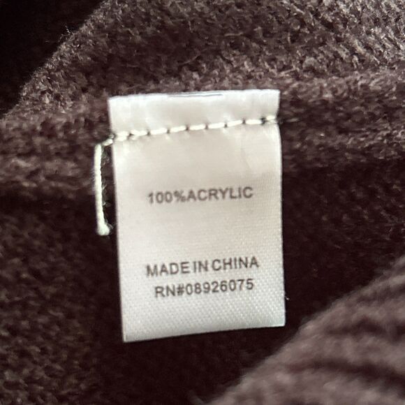 NEW Birch NY Fuzzy Santa Pullover Sweater - Black Soft Cozy Knit - Plus Size 1X - Picture 7 of 8